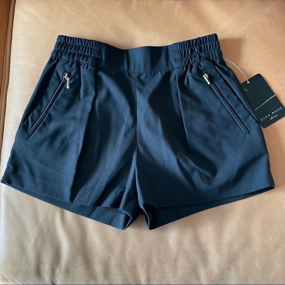 Zara basics black shorts, XS.